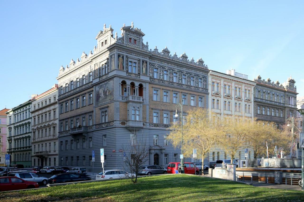 Apartman Dalia Janackovo Nabrezi Прага Екстер'єр фото